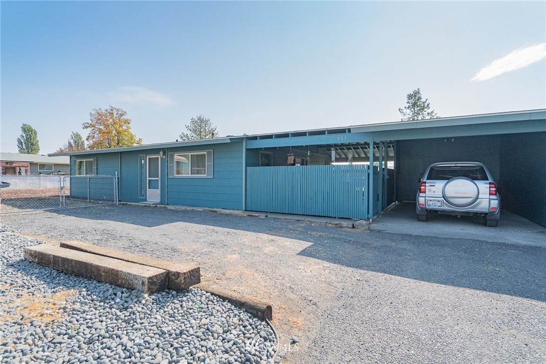 405 Dow Avenue - Photo 1