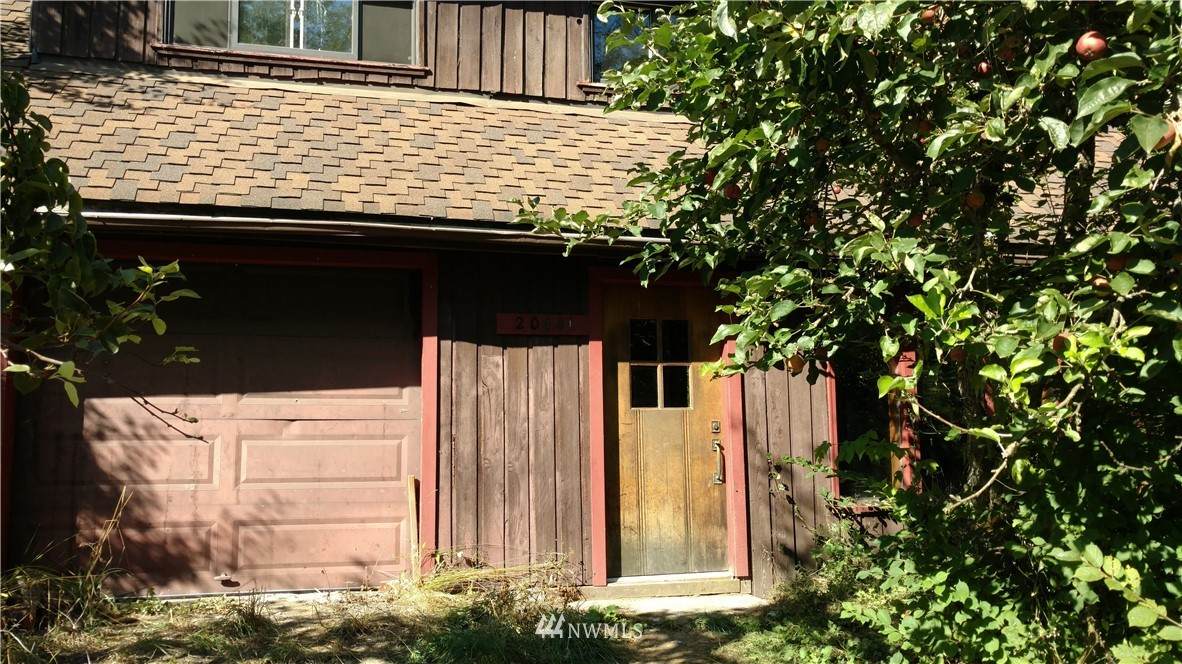 24320 219th Avenue - Photo 1