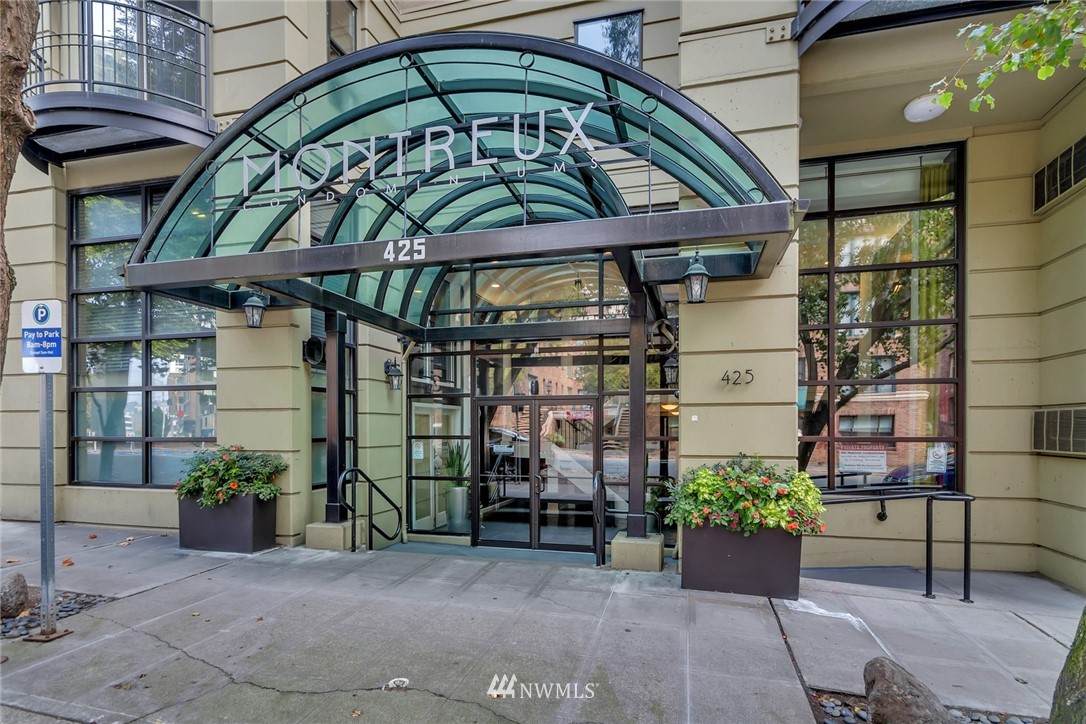 425 Vine Street - Photo 1