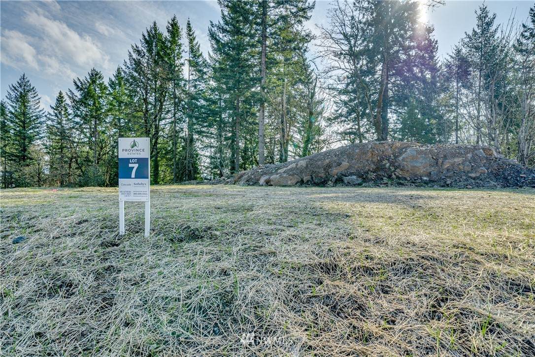 530 Province Drive - Photo 1