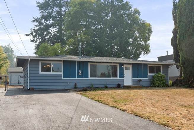 1219 Ivy Road - Photo 1