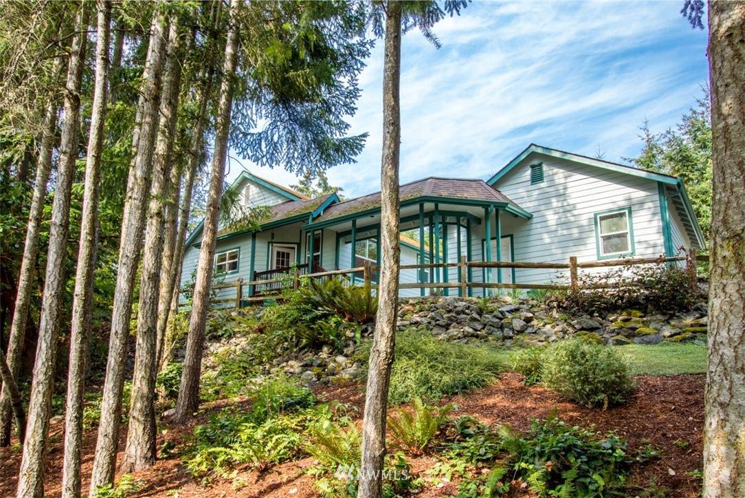 42 Island View Avenue - Photo 1