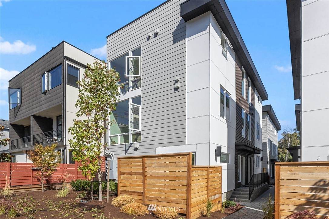 132 Florentia Street - Photo 1