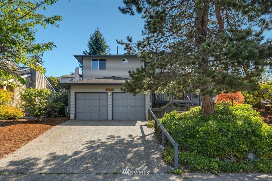 18229 71st Avenue - Photo 1