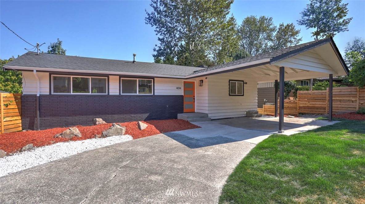4014 25th Avenue - Photo 1