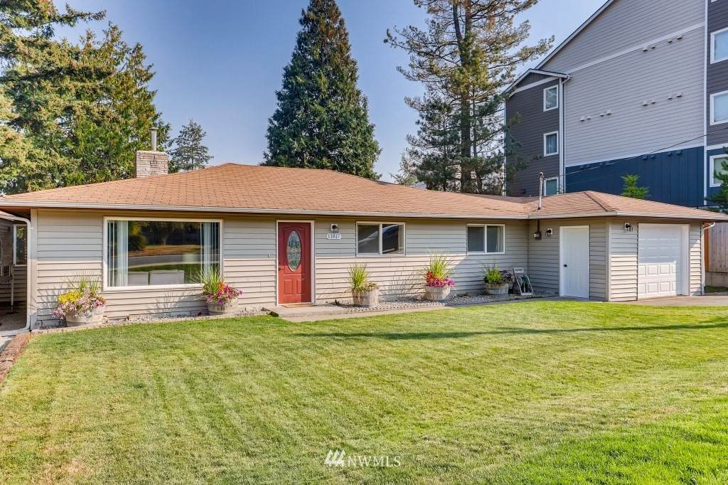 11817 Alexander Road - Photo 1