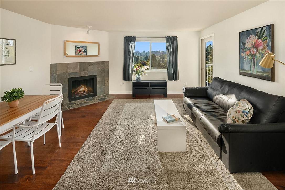 9255 Greenwood Avenue - Photo 1