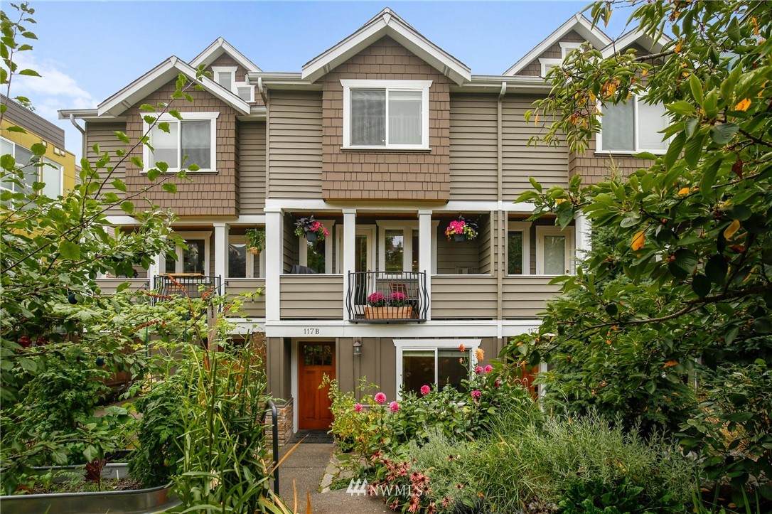 117 17th Avenue - Photo 1