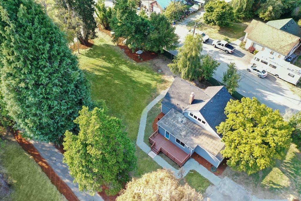 8306 36th Street - Photo 1