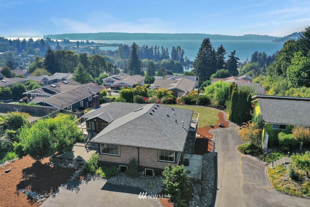 1224 Sunset Drive - Photo 1