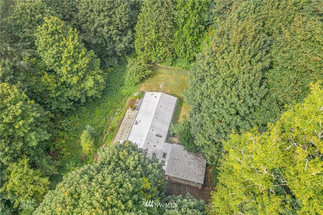 4711 217th Avenue - Photo 1