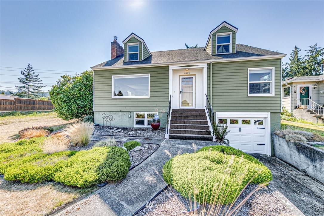 424 12th Street - Photo 1