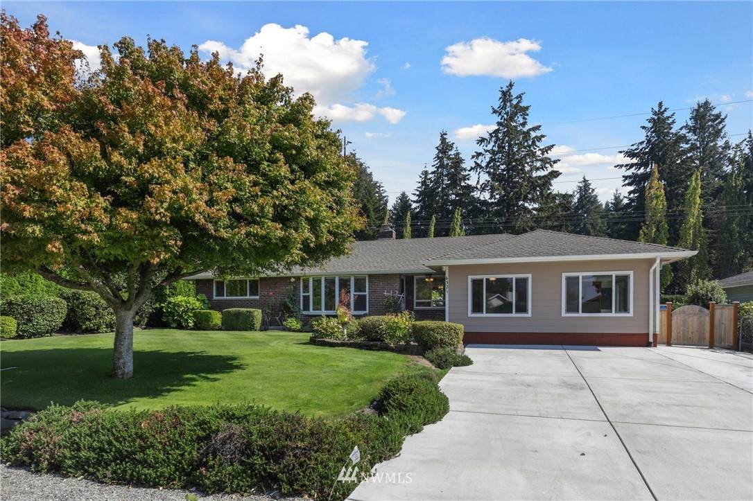 4321 Soundview Drive - Photo 1