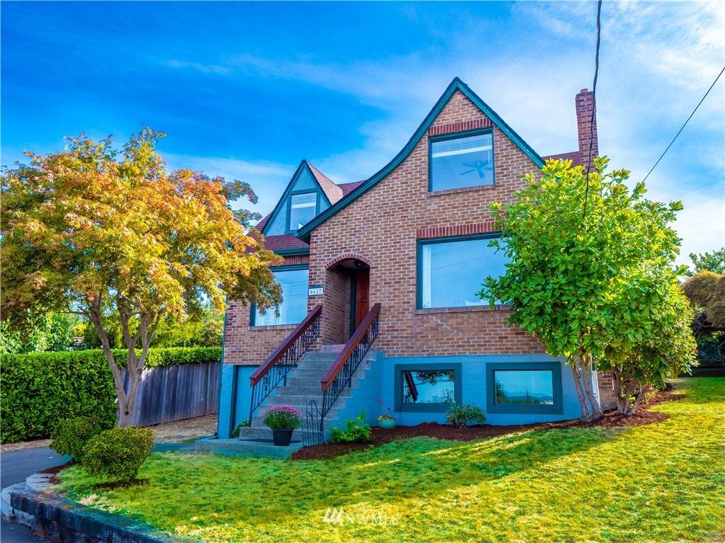 6617 Side Drive - Photo 1