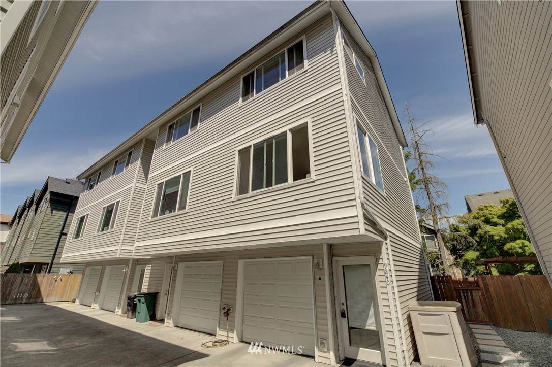 9240 Interlake Avenue - Photo 1