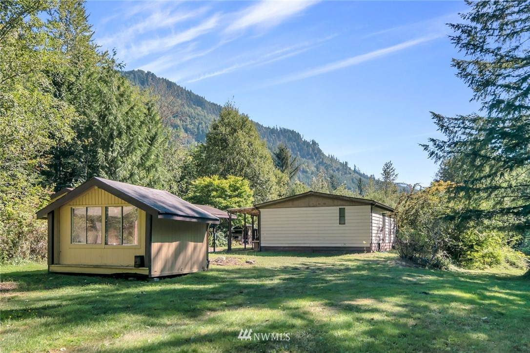 37639 324th Place - Photo 1