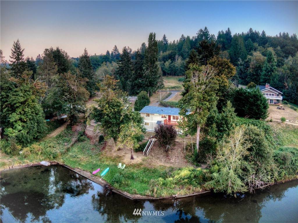 19605 Whiteman Cove Road - Photo 1