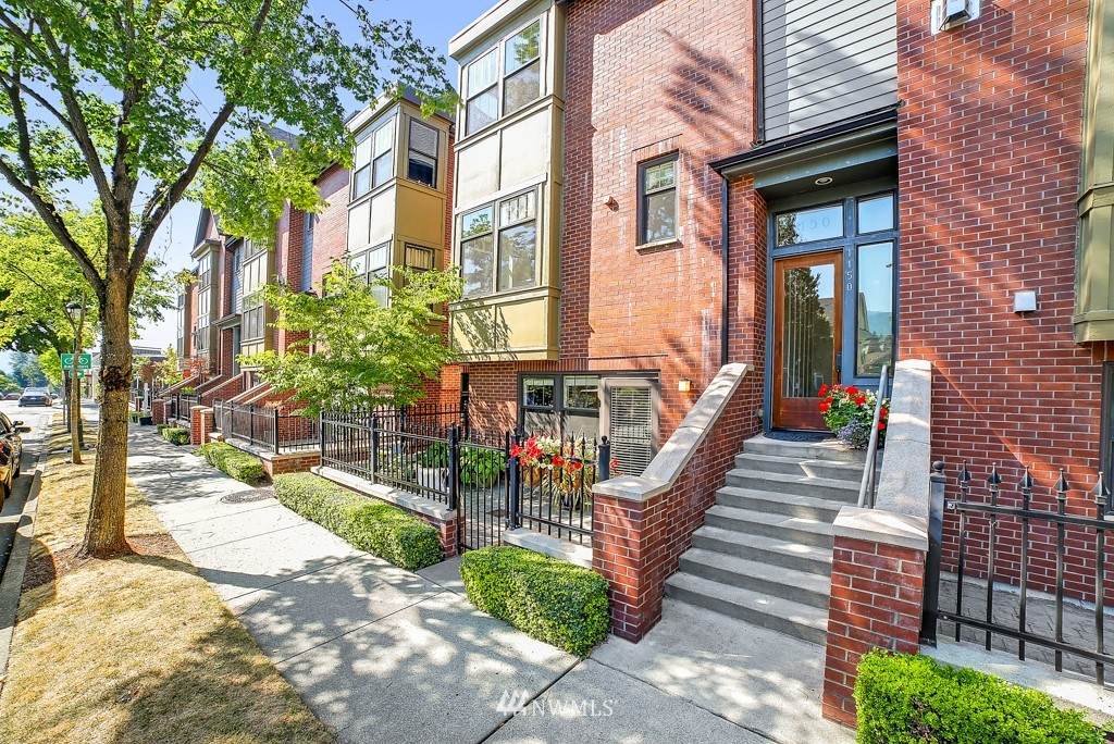 1150 Park Drive - Photo 1