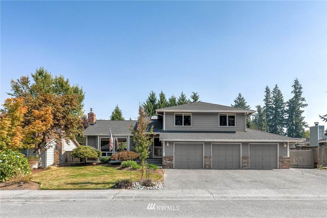 12425 43rd Drive - Photo 1