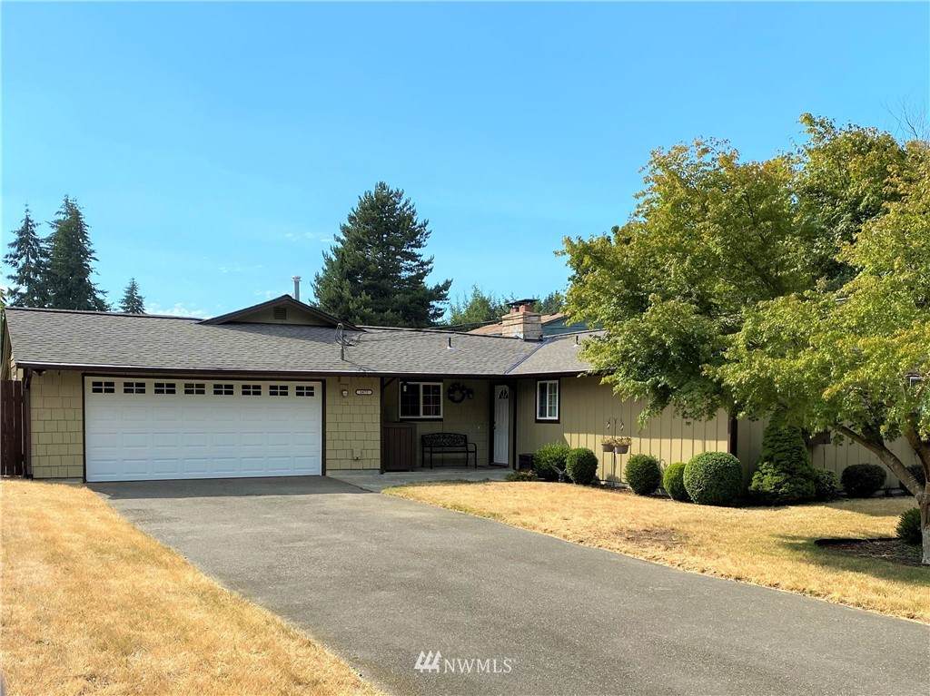 3672 Colonial Lane - Photo 1