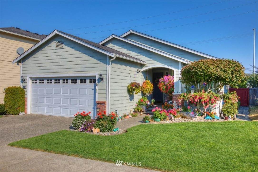 9003 176th Street Ct - Photo 1