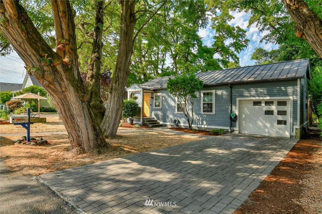 1202 Southern Street - Photo 1