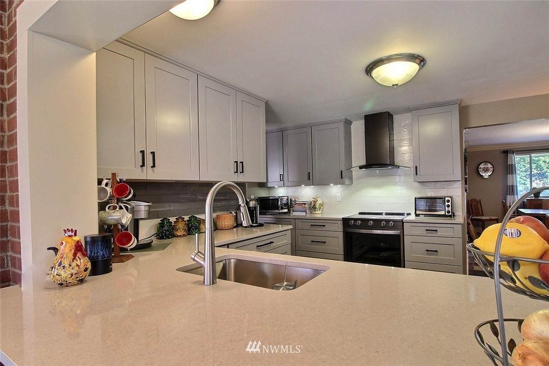 1303 Redmond Place - Photo 1