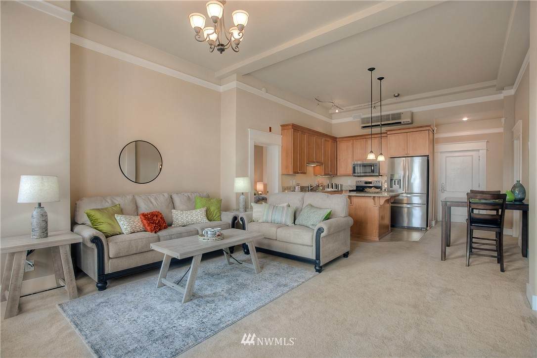 714 Market Street - Photo 1