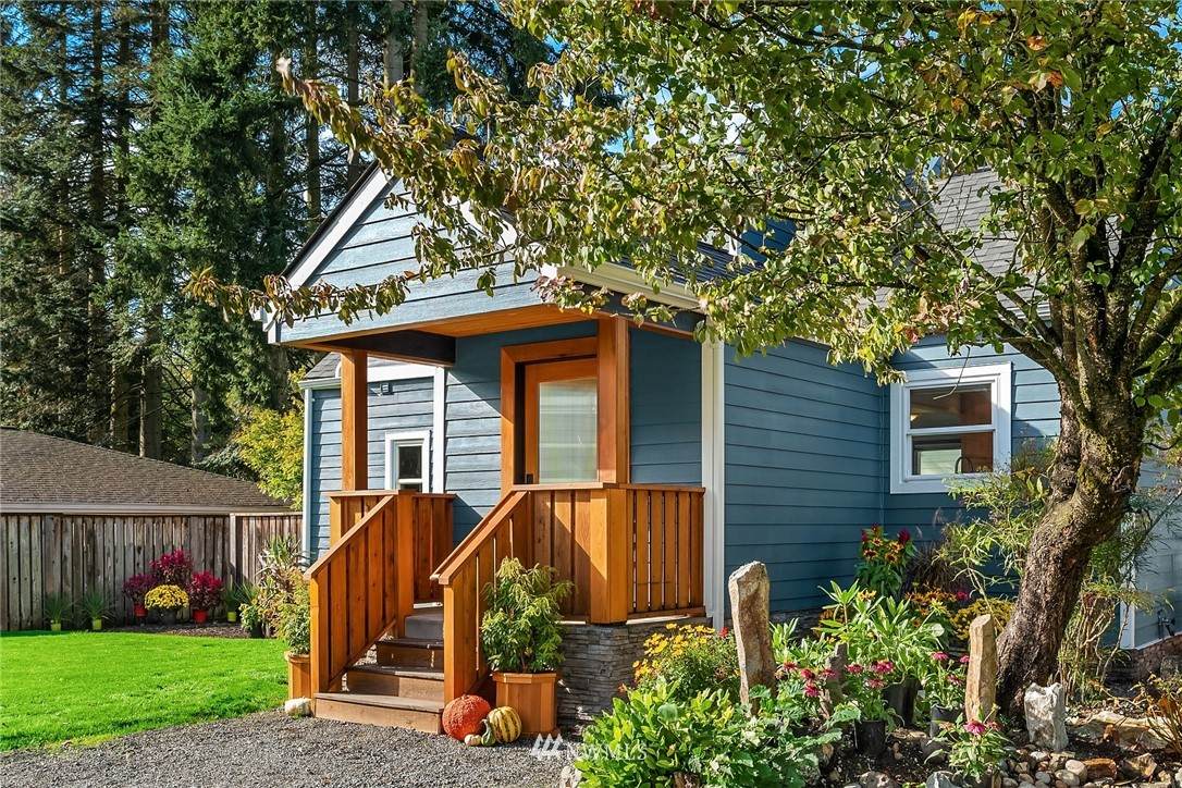 2125 153rd Street - Photo 1