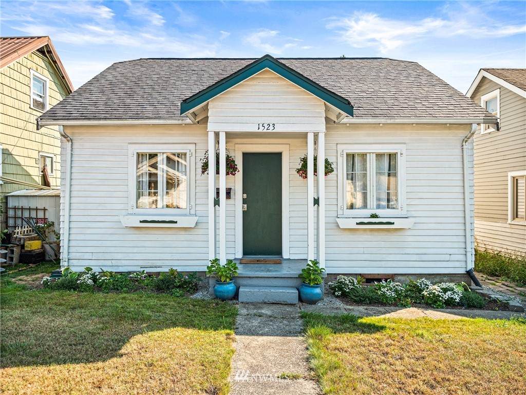 1523 State Avenue - Photo 1