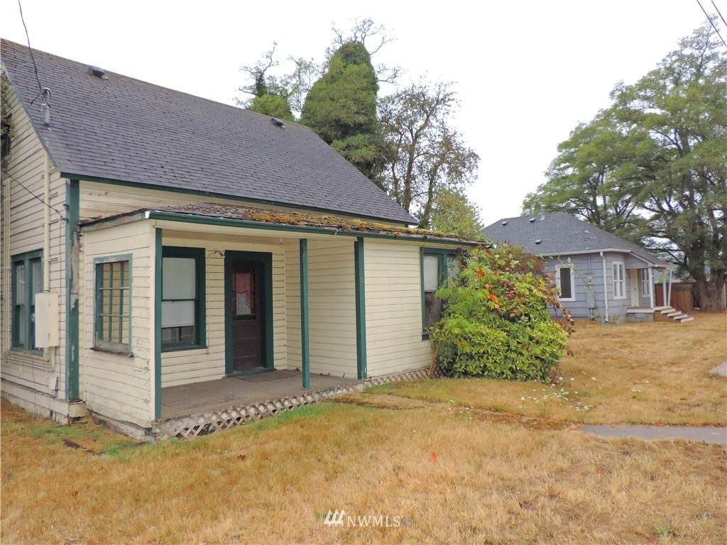 107 Centre Street - Photo 1
