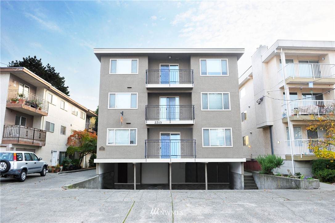 2213 59th Street - Photo 1