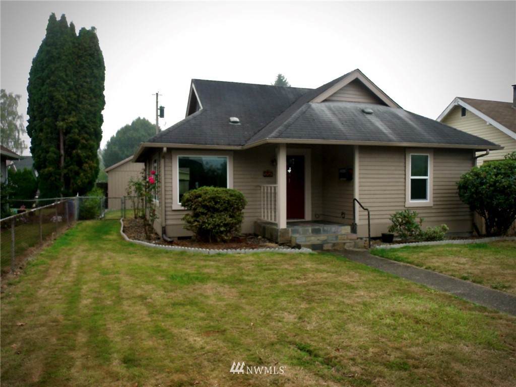 556 19th Ave - Photo 1