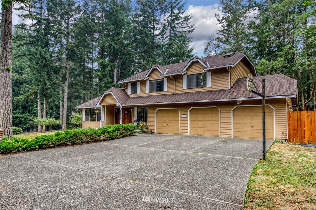 1950 Timberview Court - Photo 1