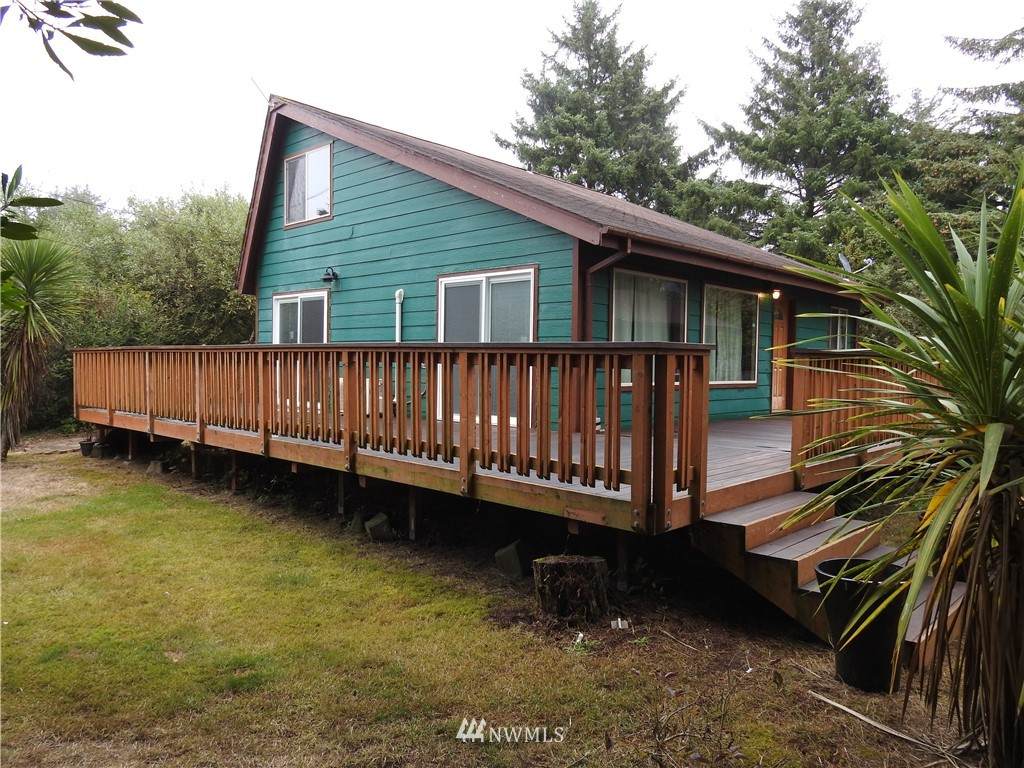 484 Centaurus Avenue - Photo 1