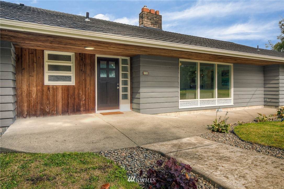 3756 Linden Lane - Photo 1