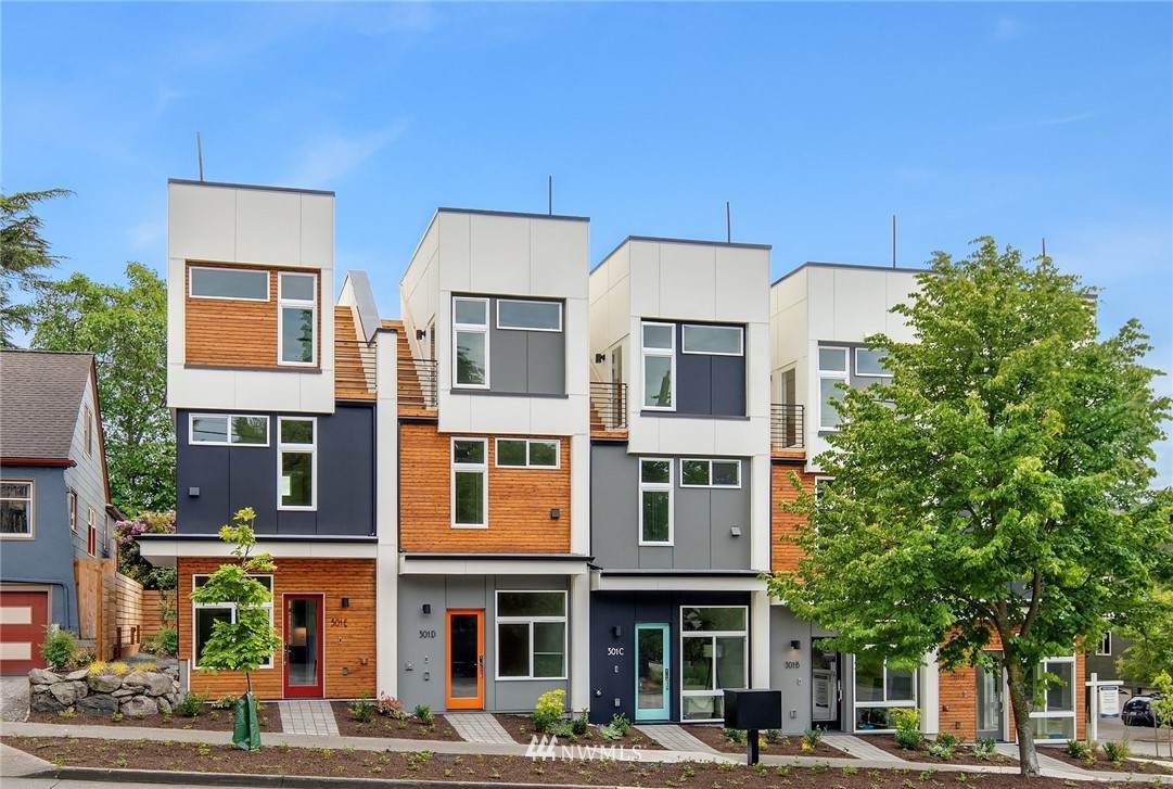 301 46th Street - Photo 1