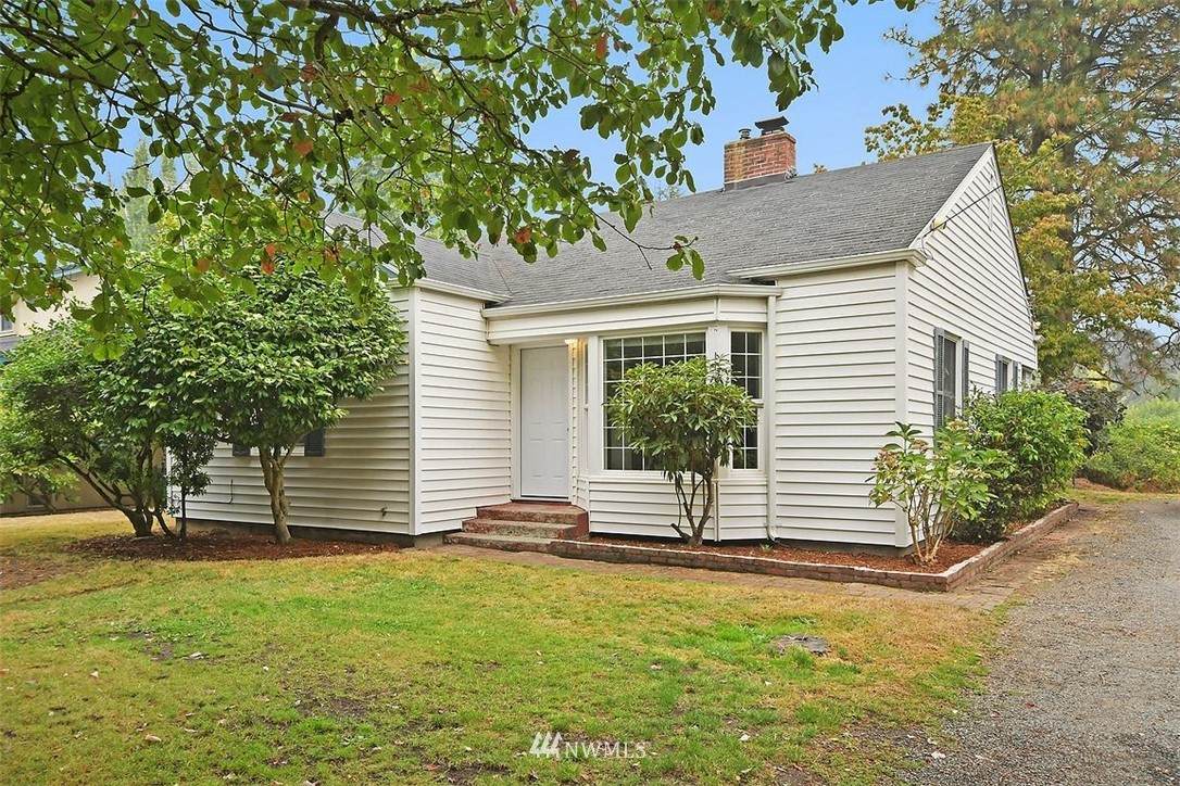 512 Summit Avenue - Photo 1