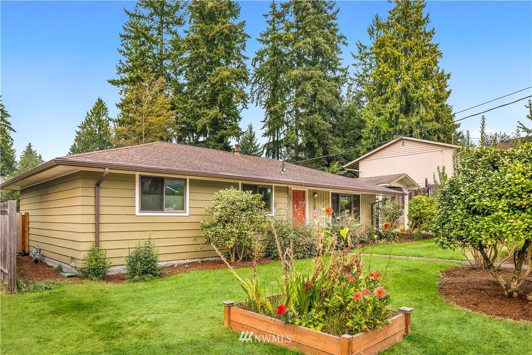 7709 200th Street - Photo 1