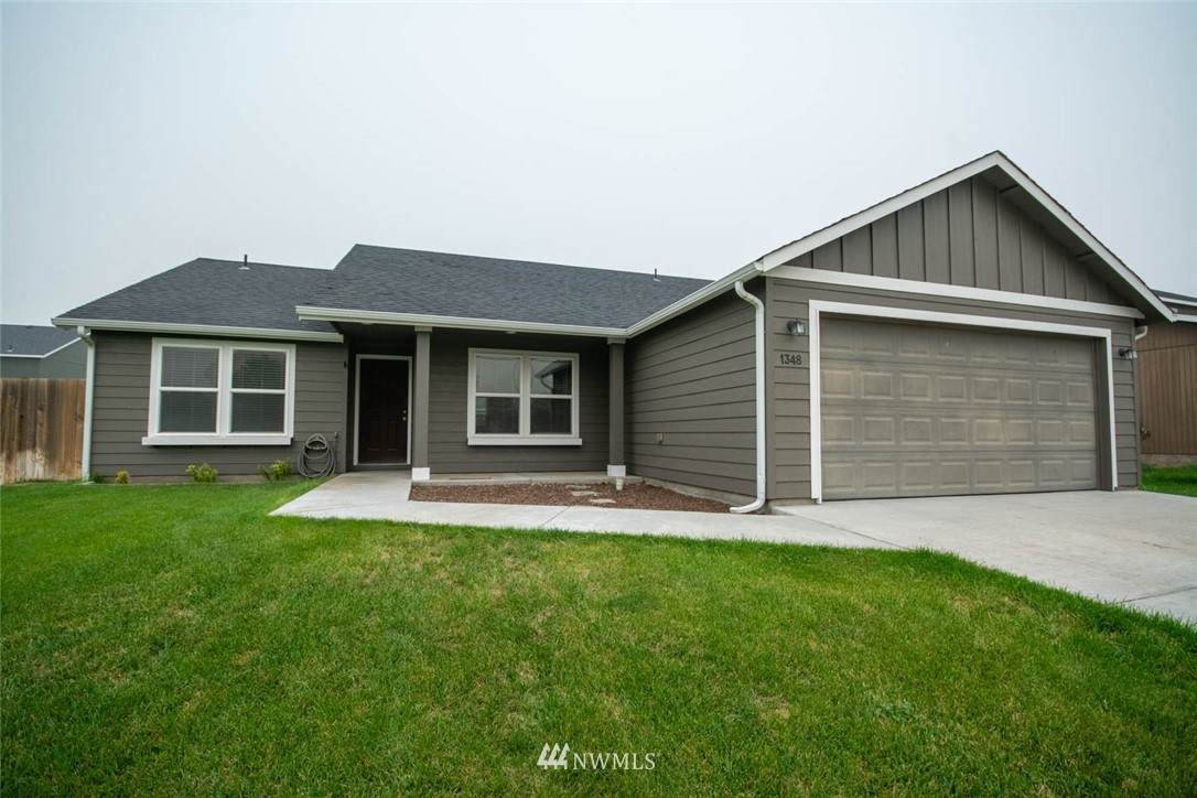 1348 Crossroad Drive - Photo 1