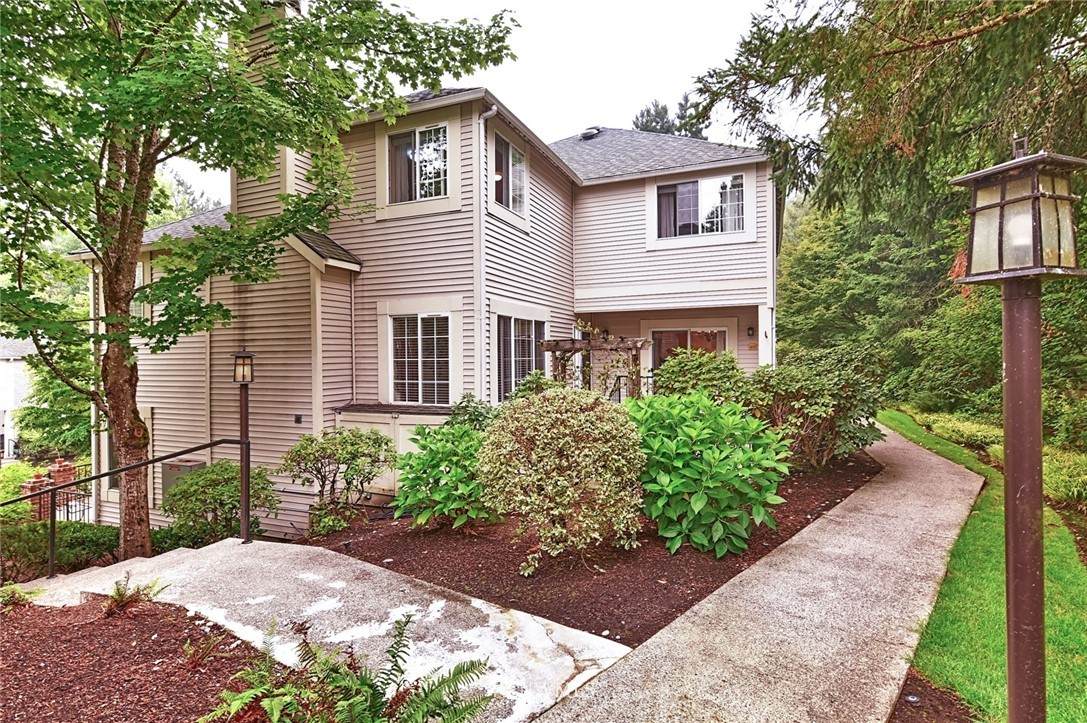 10909 Avondale Road - Photo 1