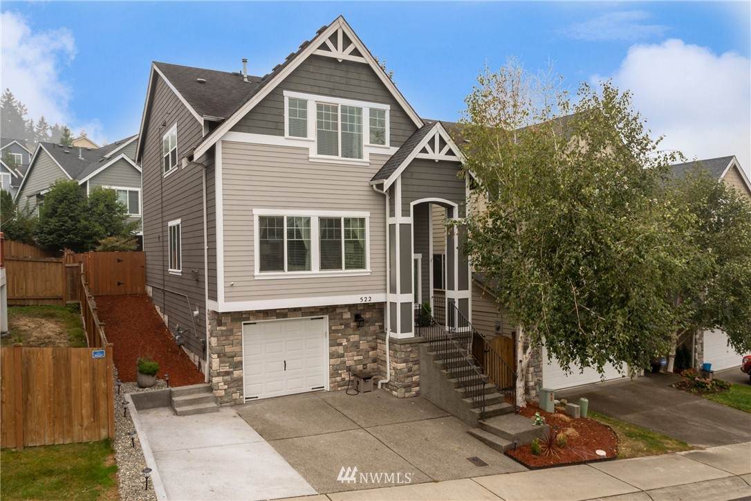 522 50th Street - Photo 1
