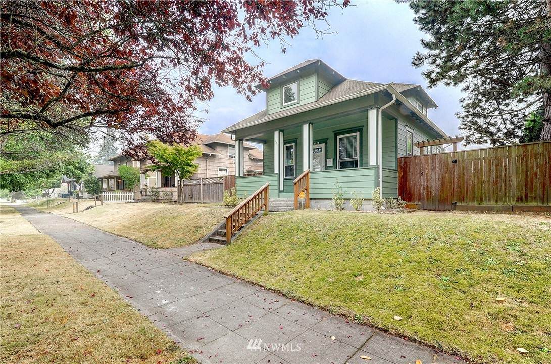 2317 Baker Avenue - Photo 1