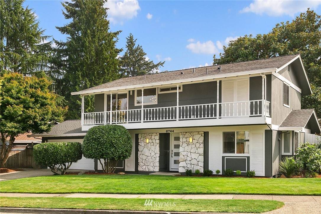6744 123rd Avenue - Photo 1