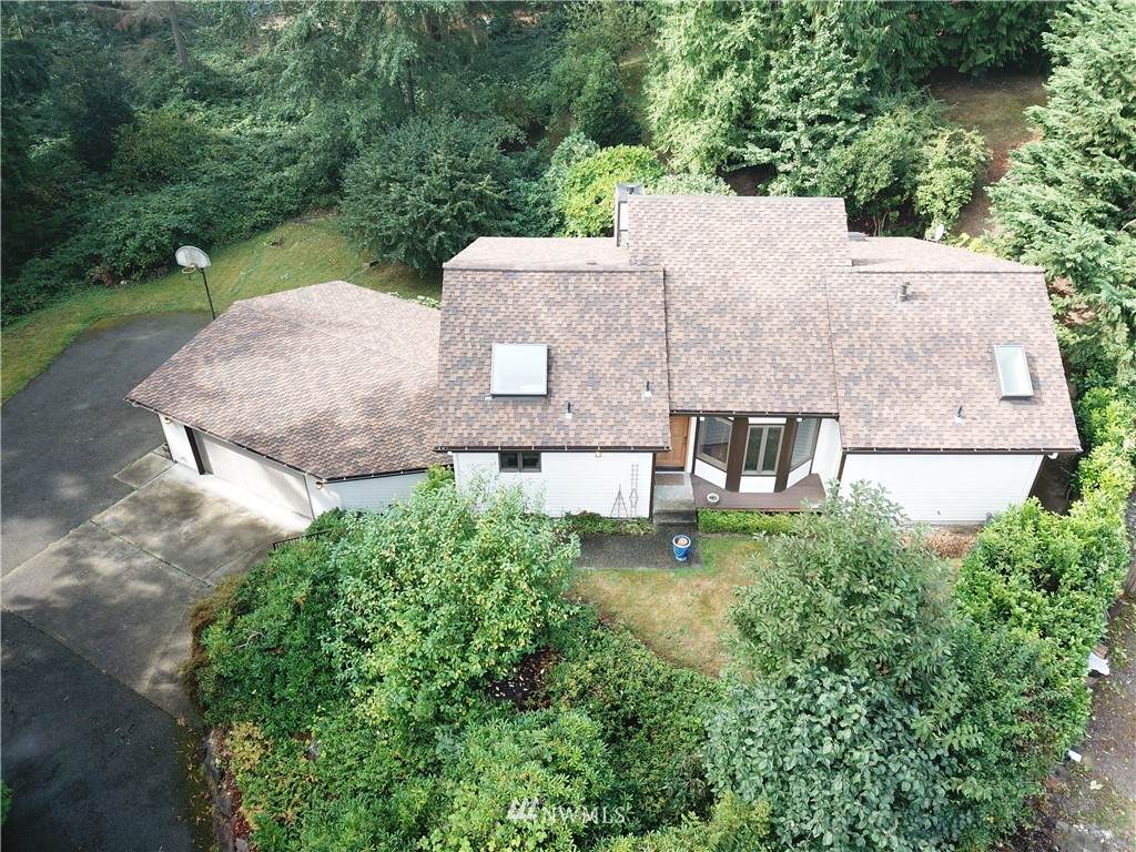 18226 8 Place - Photo 1