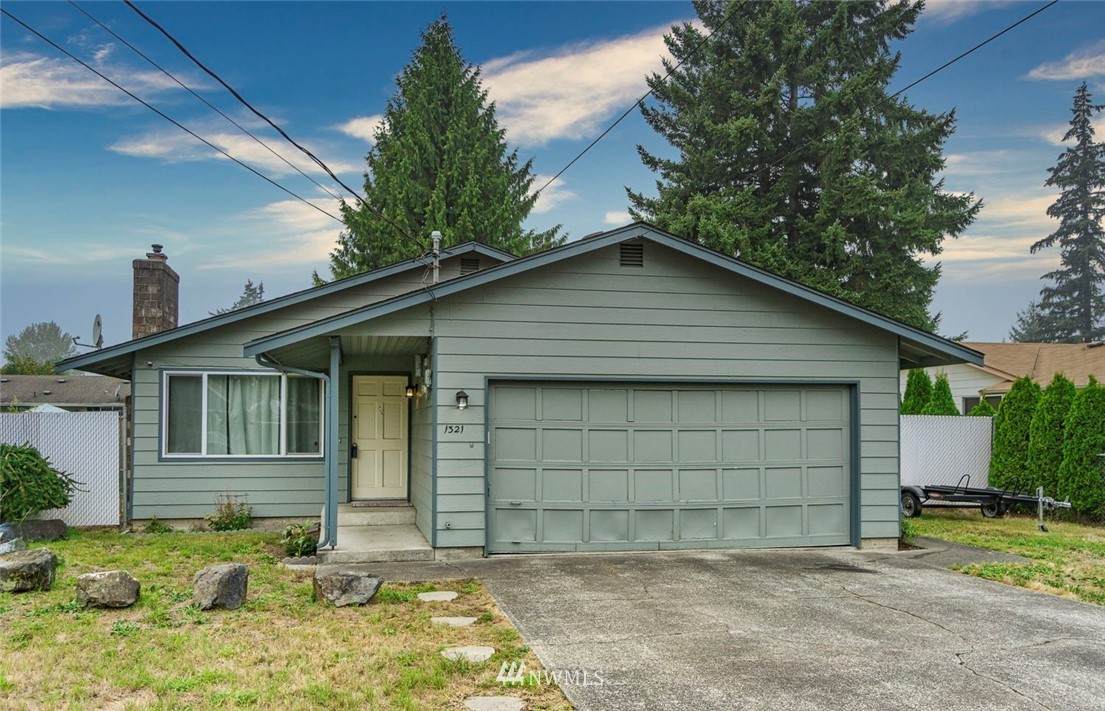 1321 Cedar Avenue - Photo 1