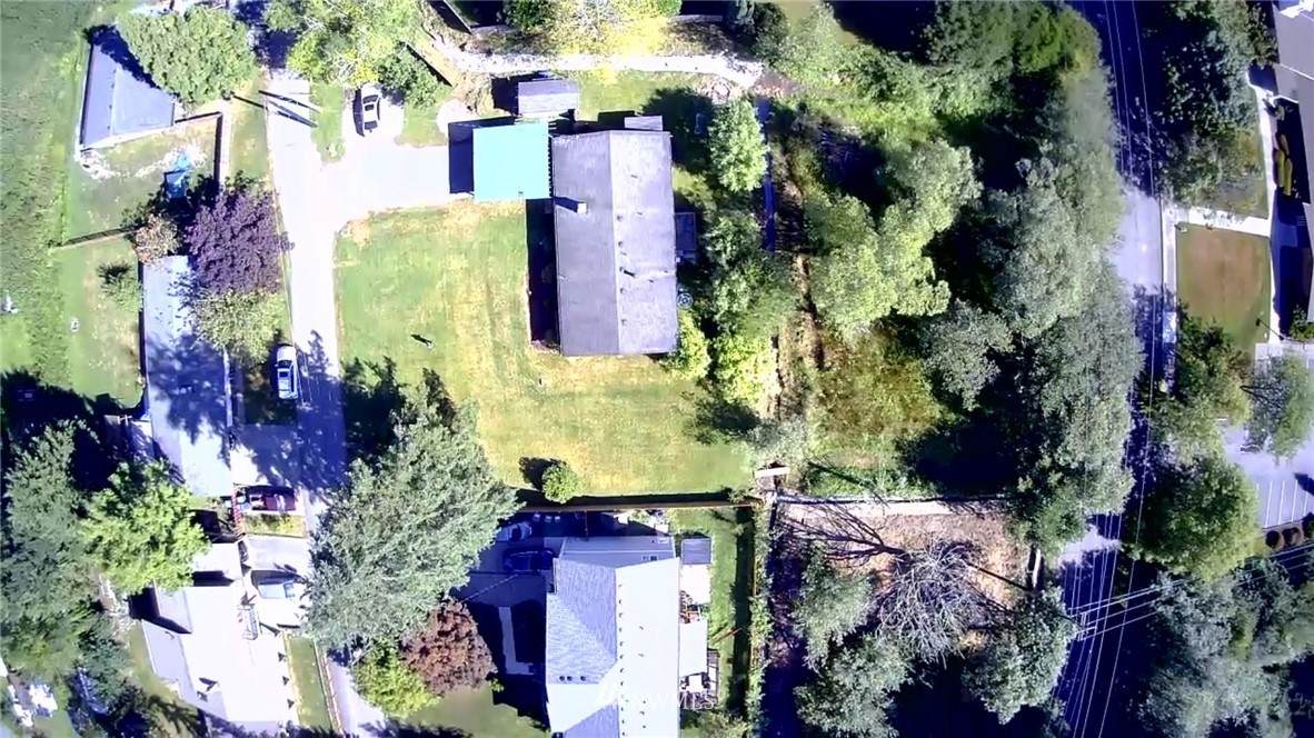 1104 Lewis Lane - Photo 1