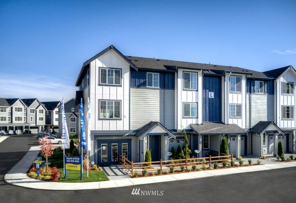1621 Seattle Hill Road - Photo 1