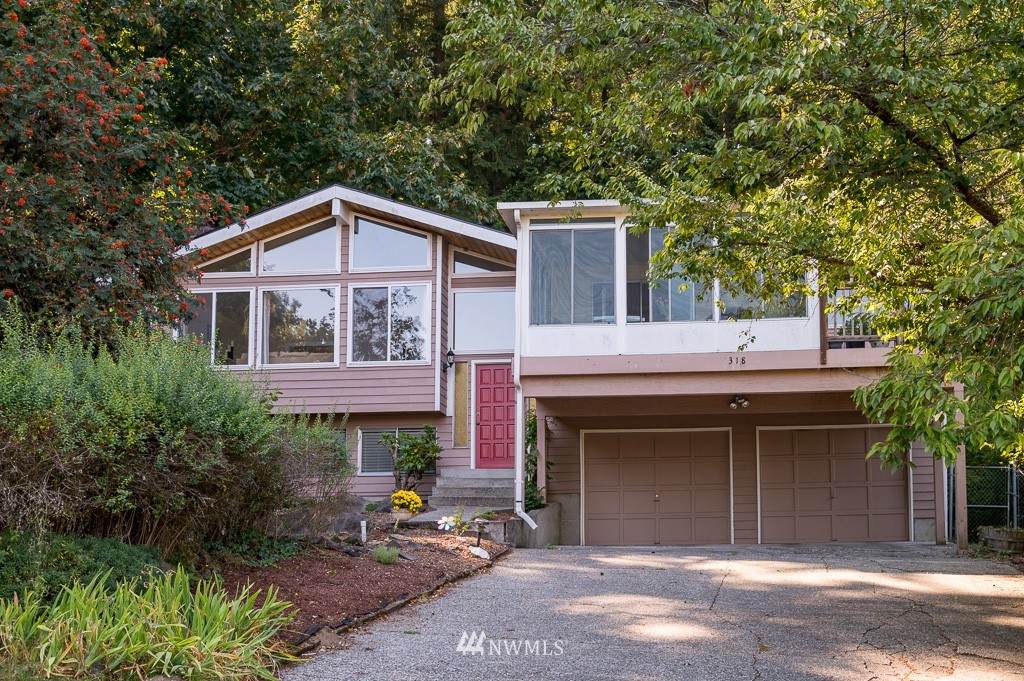 318 228th Street - Photo 1
