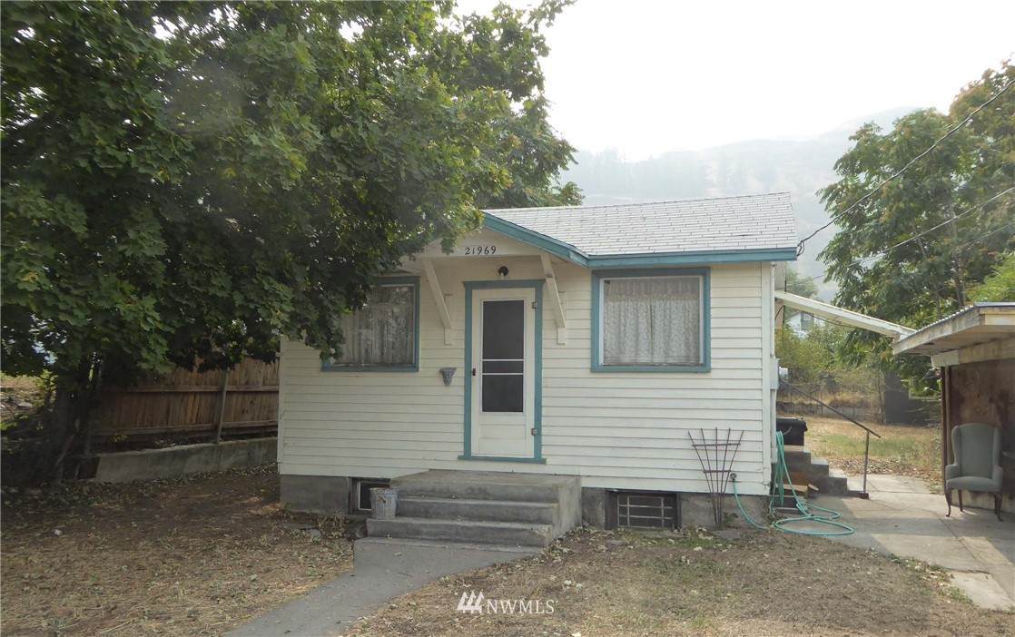 21969 Section Place - Photo 1